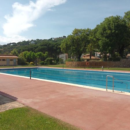 Apartamento Loft, Jardin Y Piscina Privada Romanyá de la Selva Екстериор снимка