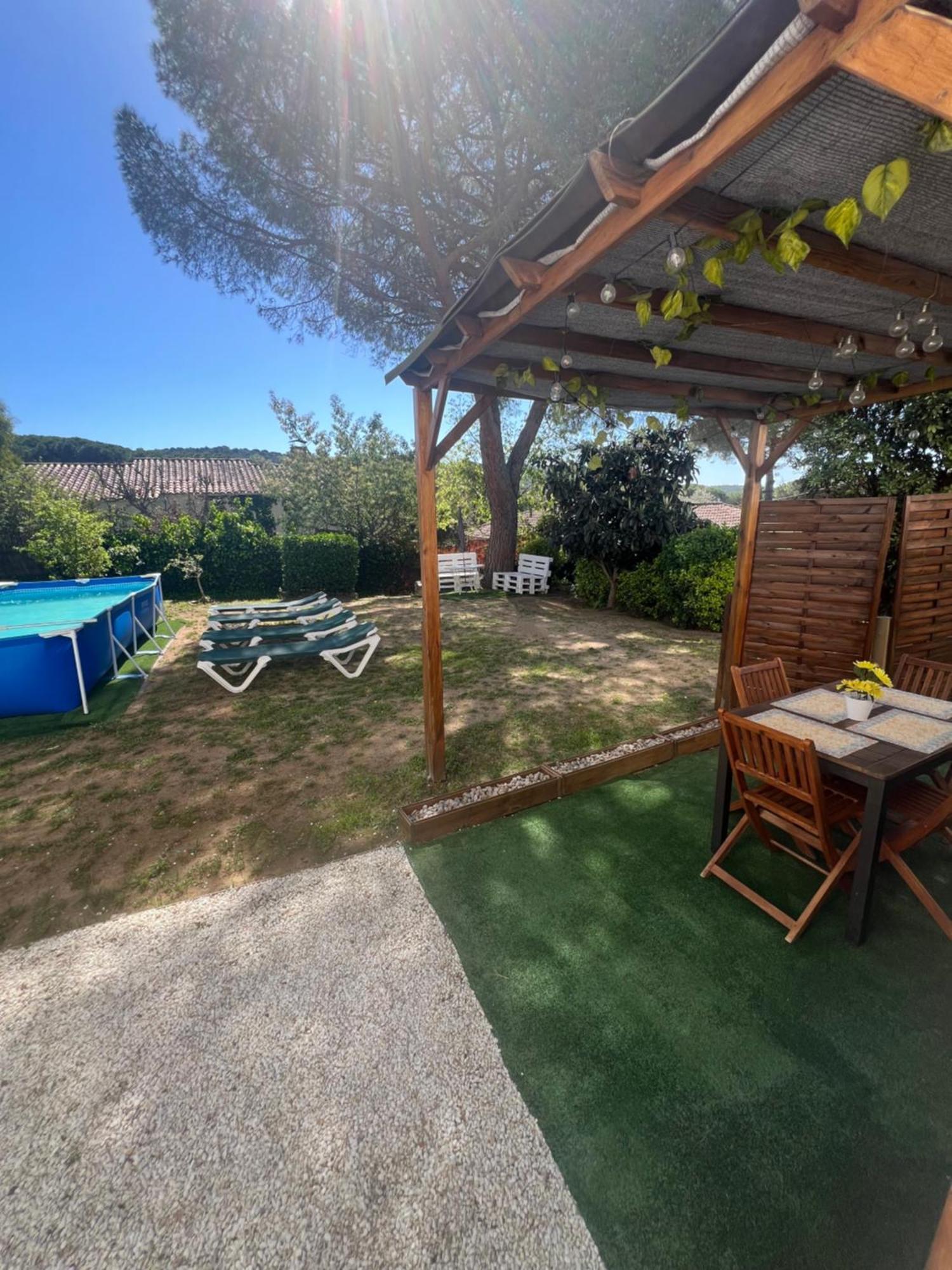 Apartamento Loft, Jardin Y Piscina Privada Romanyá de la Selva Екстериор снимка